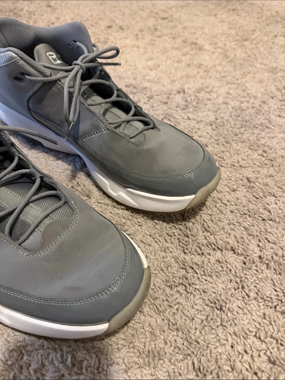 Jordan Men's Gray Low-Top Athletic Sneakers with White Midsole